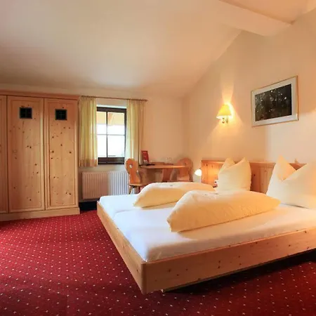 Hotel Reitlwirt Brixen im Thale Exterior photo